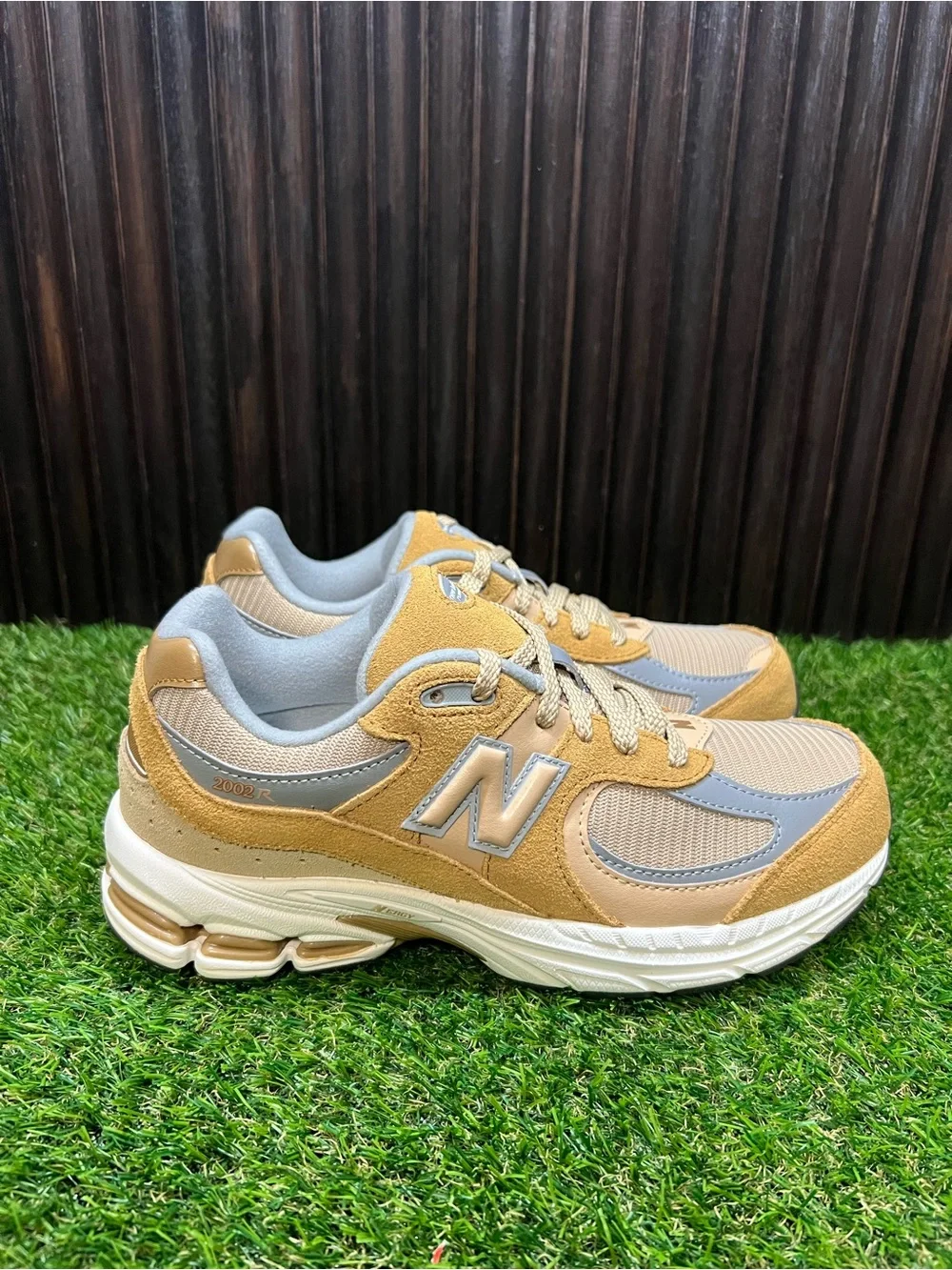 size 6.5 - New Balance 2002R Shoes Womens  Beige Grey Sneakers GC2002CE